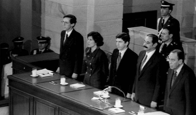 Caracol Radio periodos